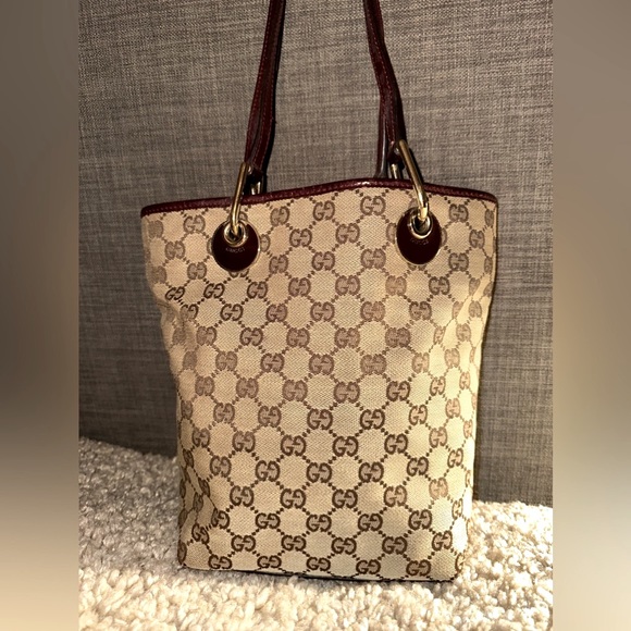 Authentic, Gucci GG Eclipse Canvas Tote - Picture 2 of 8